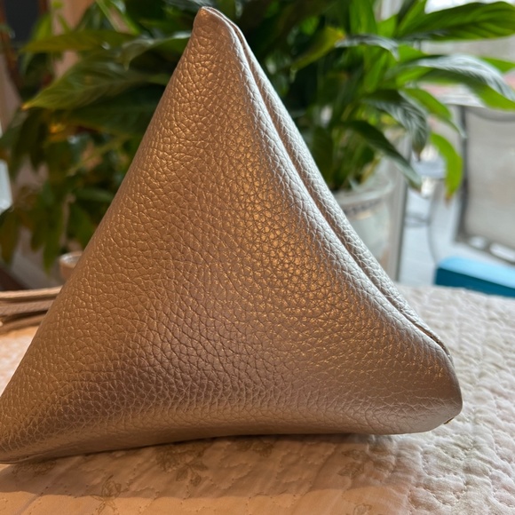 Silver Triangle Bag with Loop Handle - Picture 3 of 3